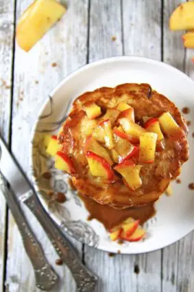 Apple Pancakes with Cinnamon Topping