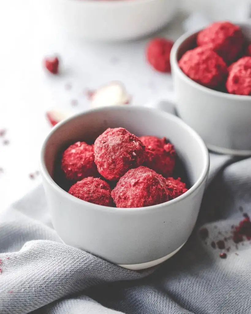 Coconut Balls With Freeze Dried Raspberries