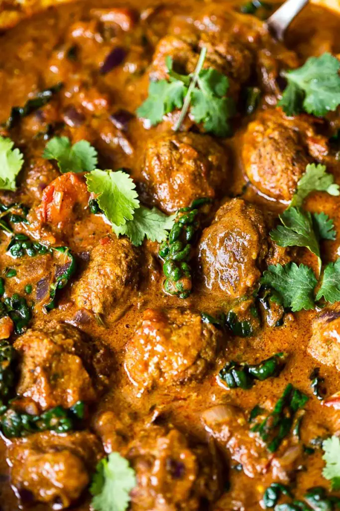 Beef Meatballs Curry