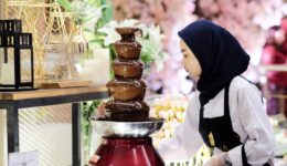 Chocolate fountain in a lobby. Credit: Unsplash