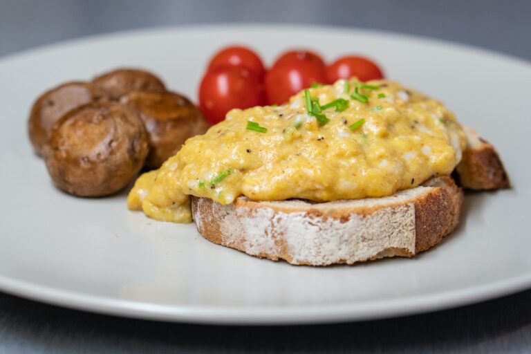 Scrambled eggs on toast.